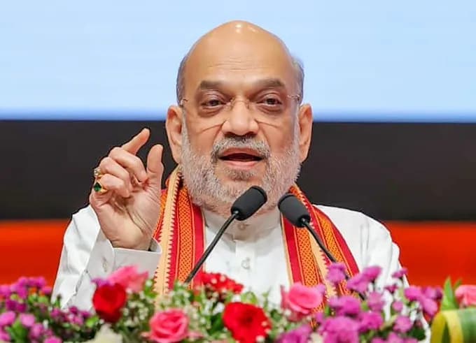 भोपाल में गोपालक सम्मेलन: अमित शाह ने डेयरी और पशुपालन से जुड़ी कई योजनाओं की दी जानकारी भोपाल में गोपालक सम्मेलन: अमित शाह ने डेयरी और पशुपालन से जुड़ी कई योजनाओं की दी जानकारी